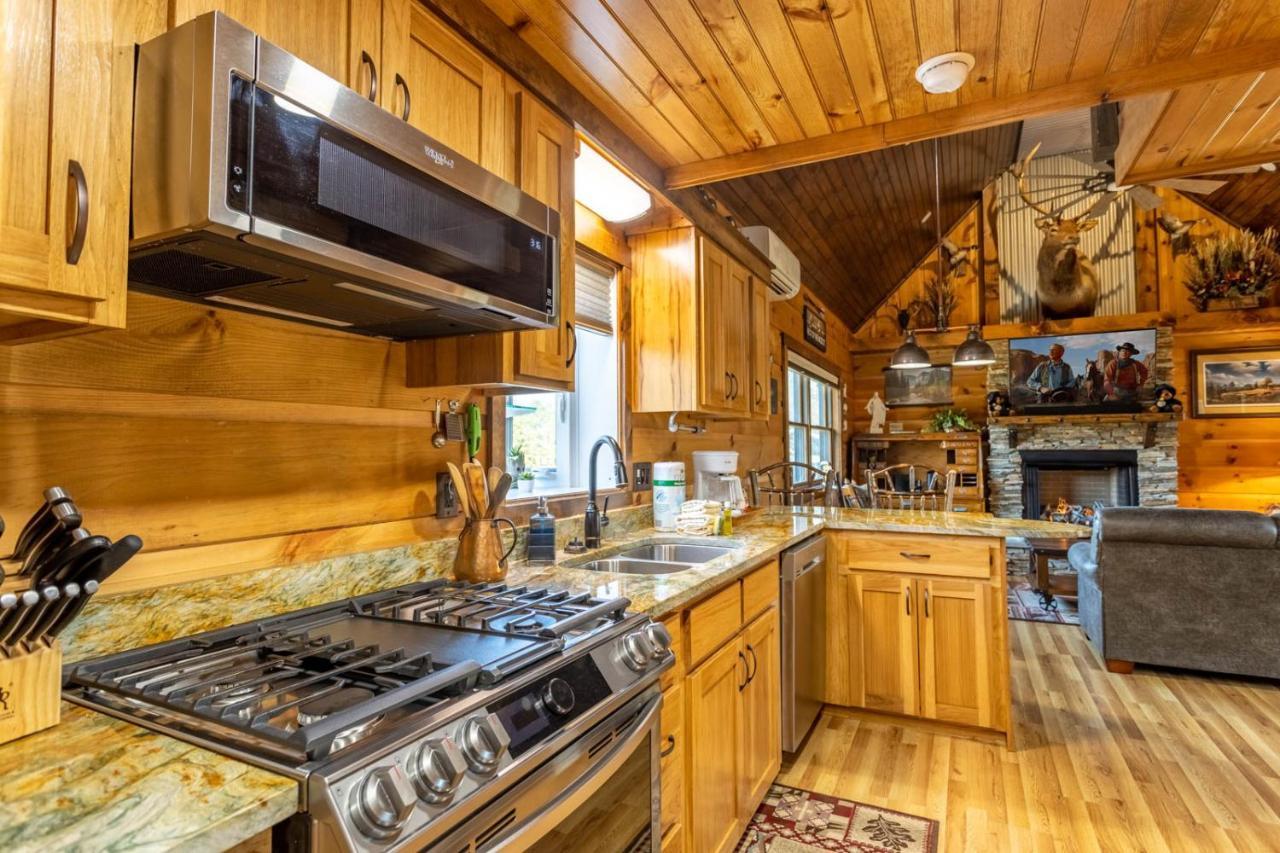 Villa Red Fox Den Linville Falls Exterior foto